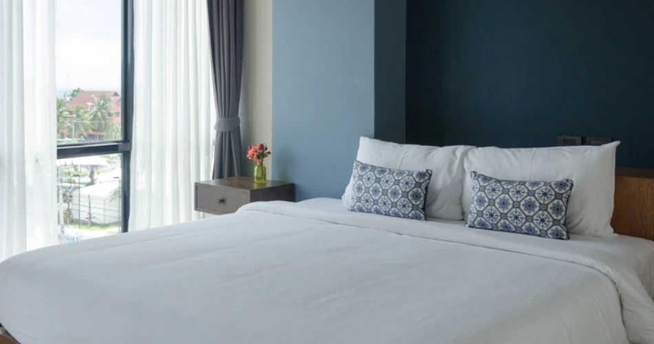 Hotels Near Kings Dominion VA with Pools, Free Parking & More
